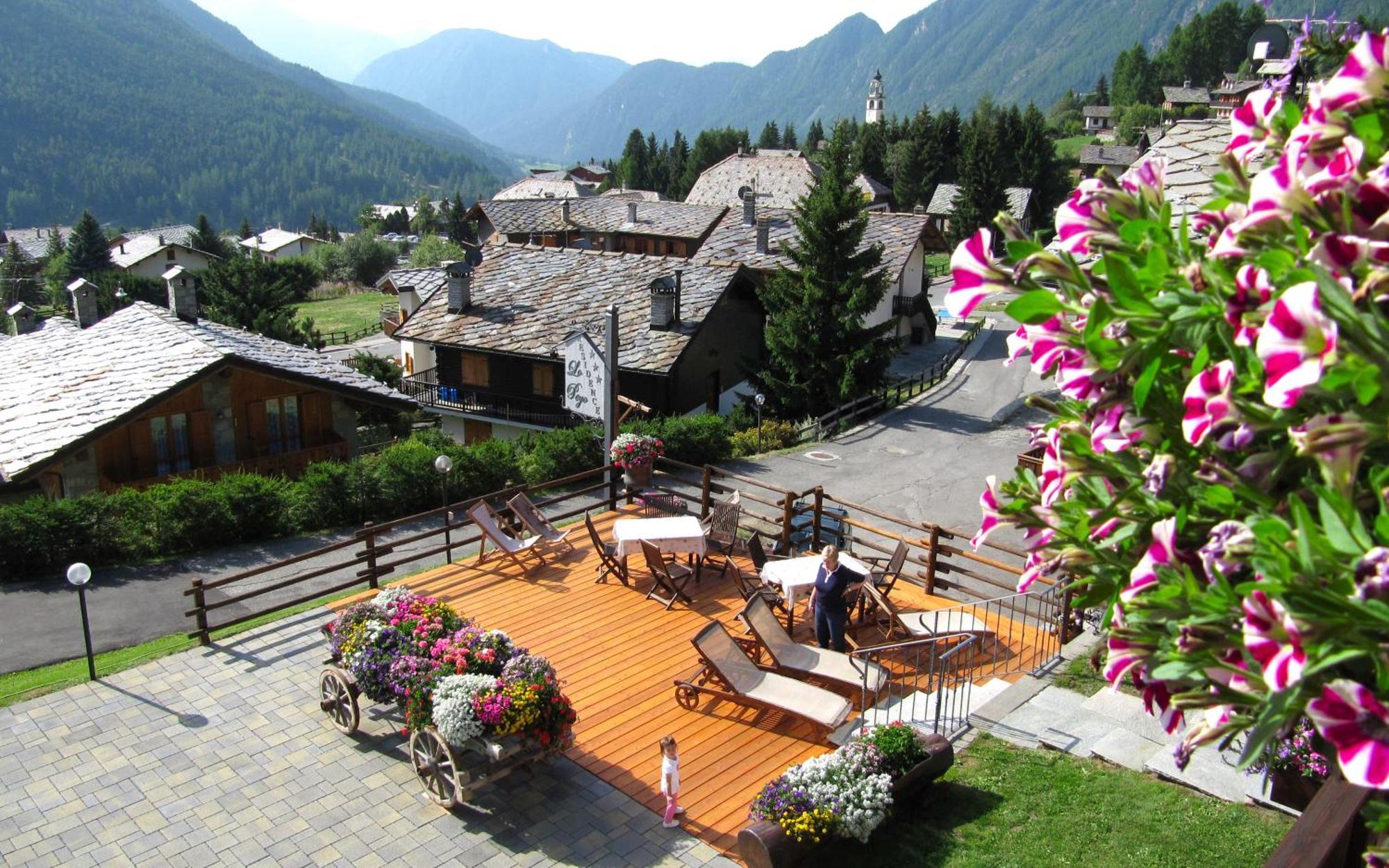 Lo Peyo Aparthotel Champoluc